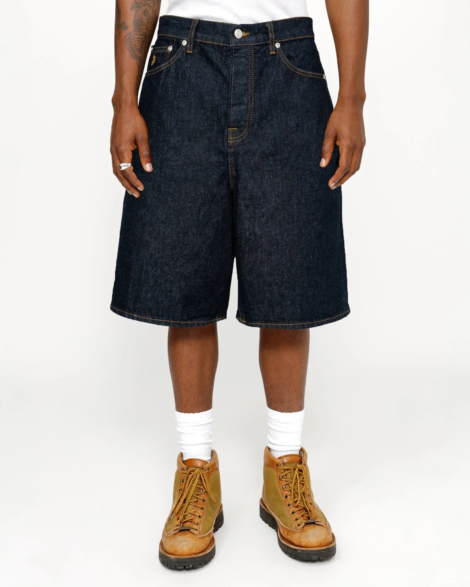 BIG OL' SHORT DENIM - Four Street