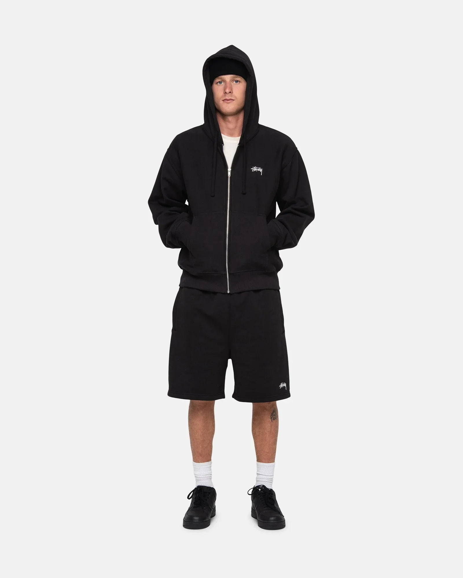 STOCK LOGO SWEATSHORT - Four Street