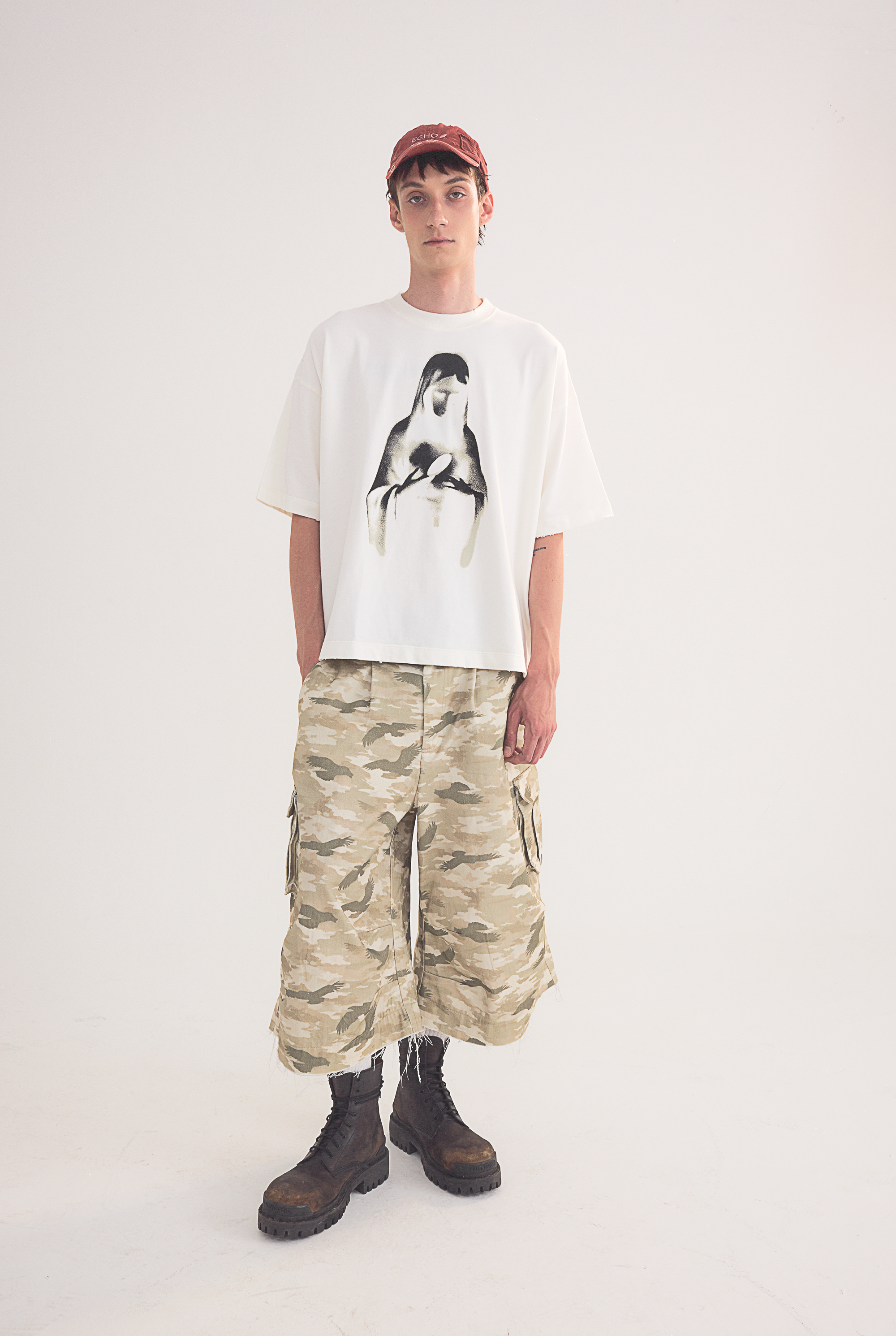 SANTA BOXY TEE - OW
