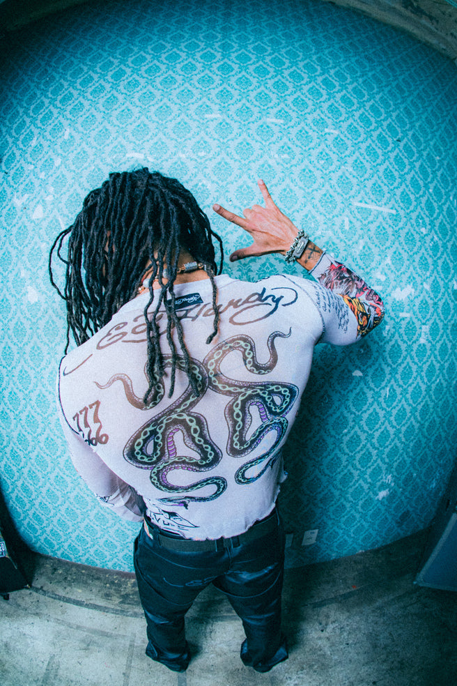 Tule Masculino Bege "Tattooed Skin 2" Ed Hardy x Matuê