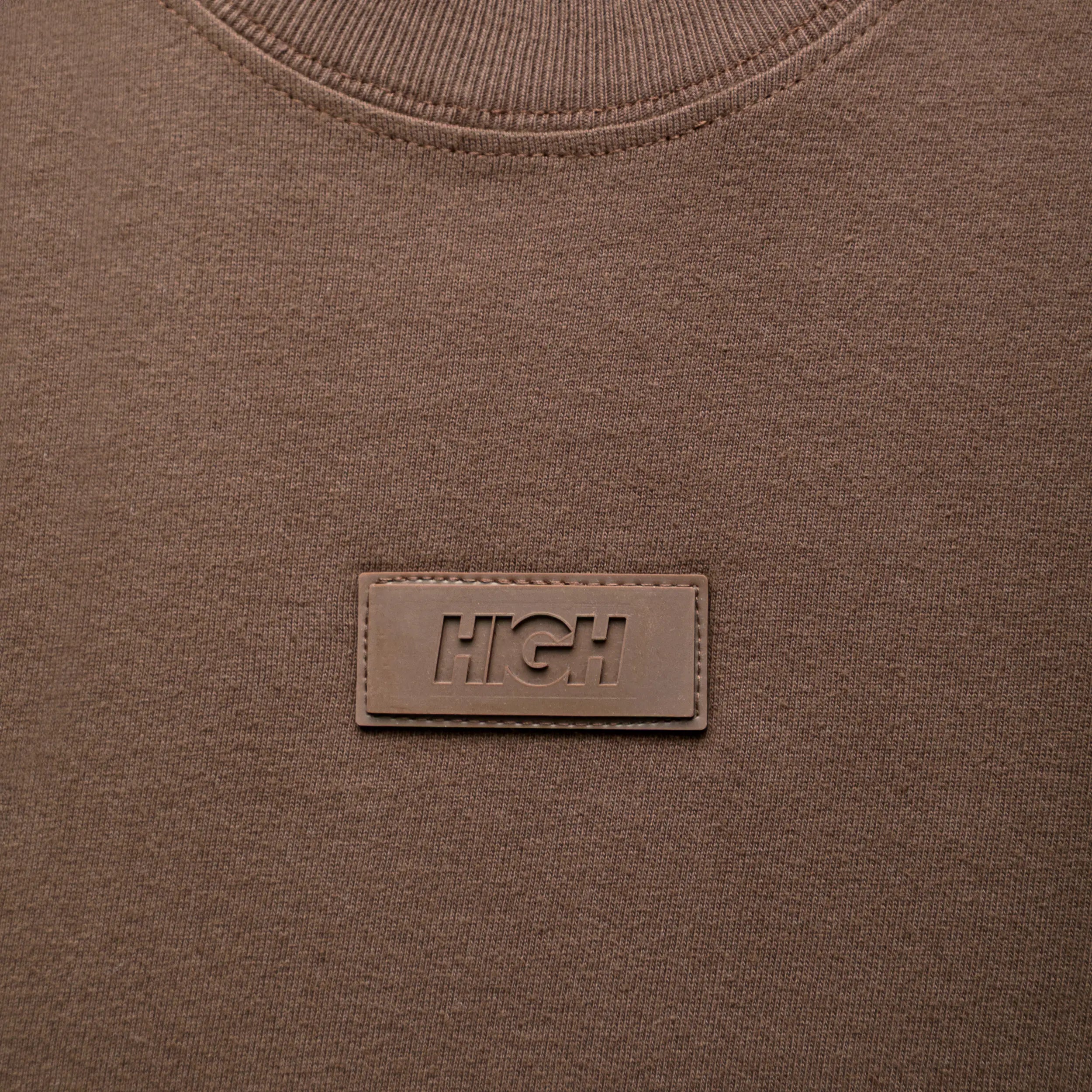 Tee Patch Embossed Brown