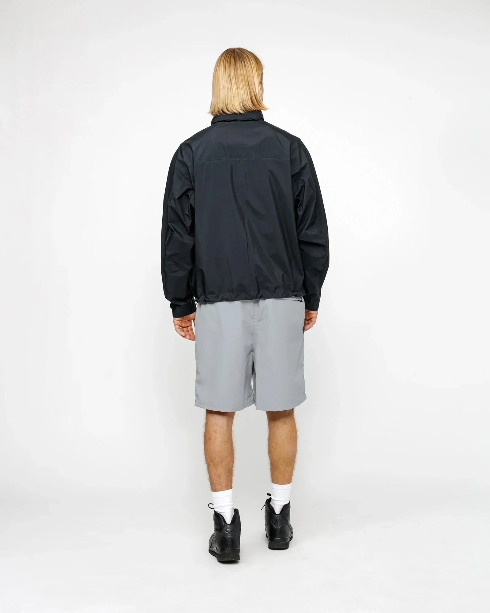 WATER SHORT STOCK - Four Street