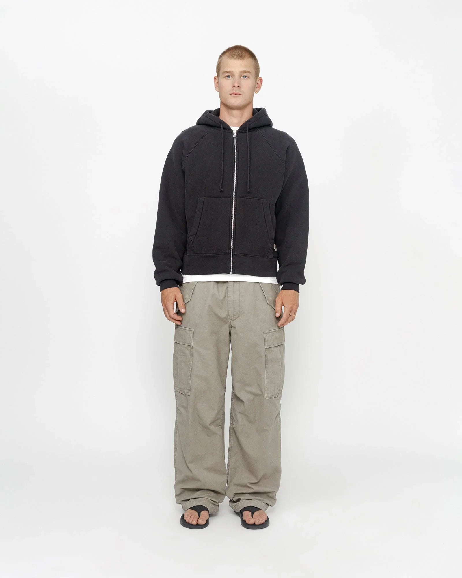 FLEECE RAGLAN ZIP HOODIE - Four Street