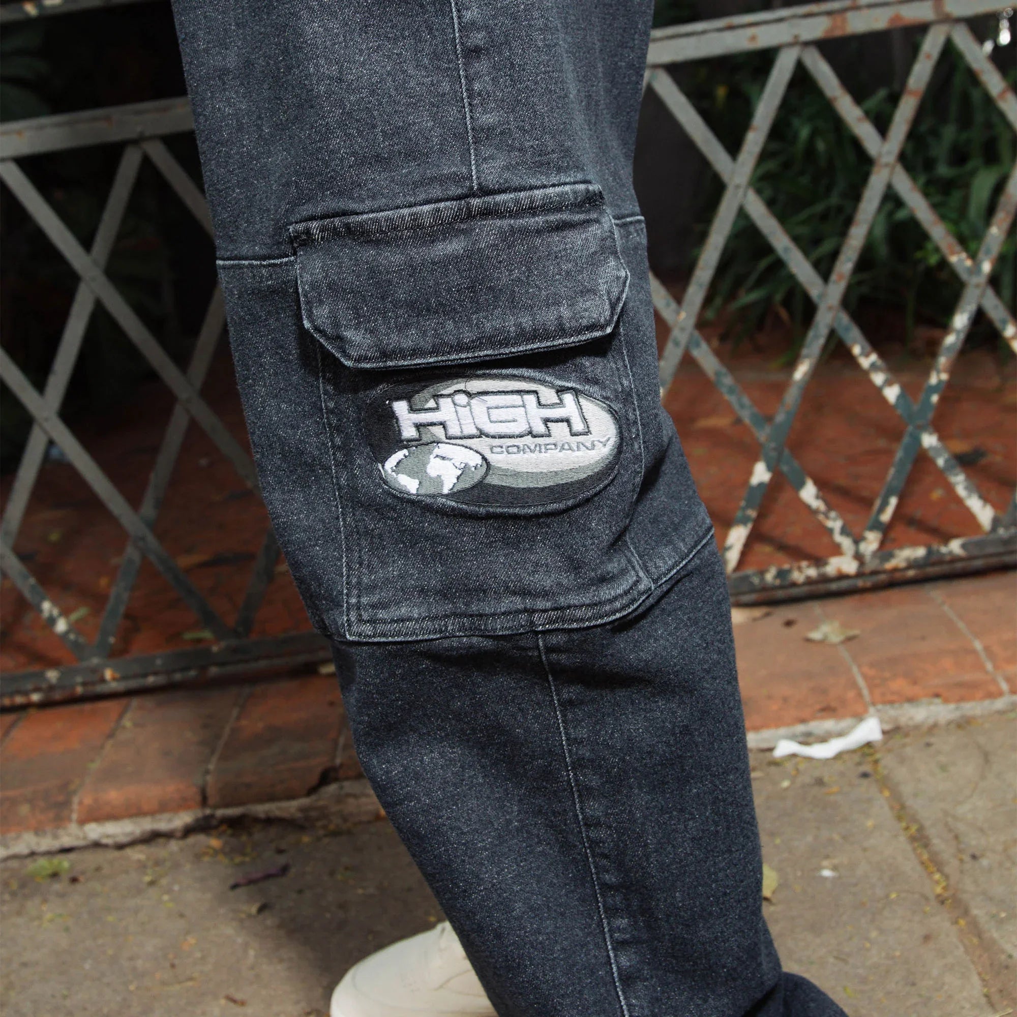 Jeans Pants Planet Black - Four Street