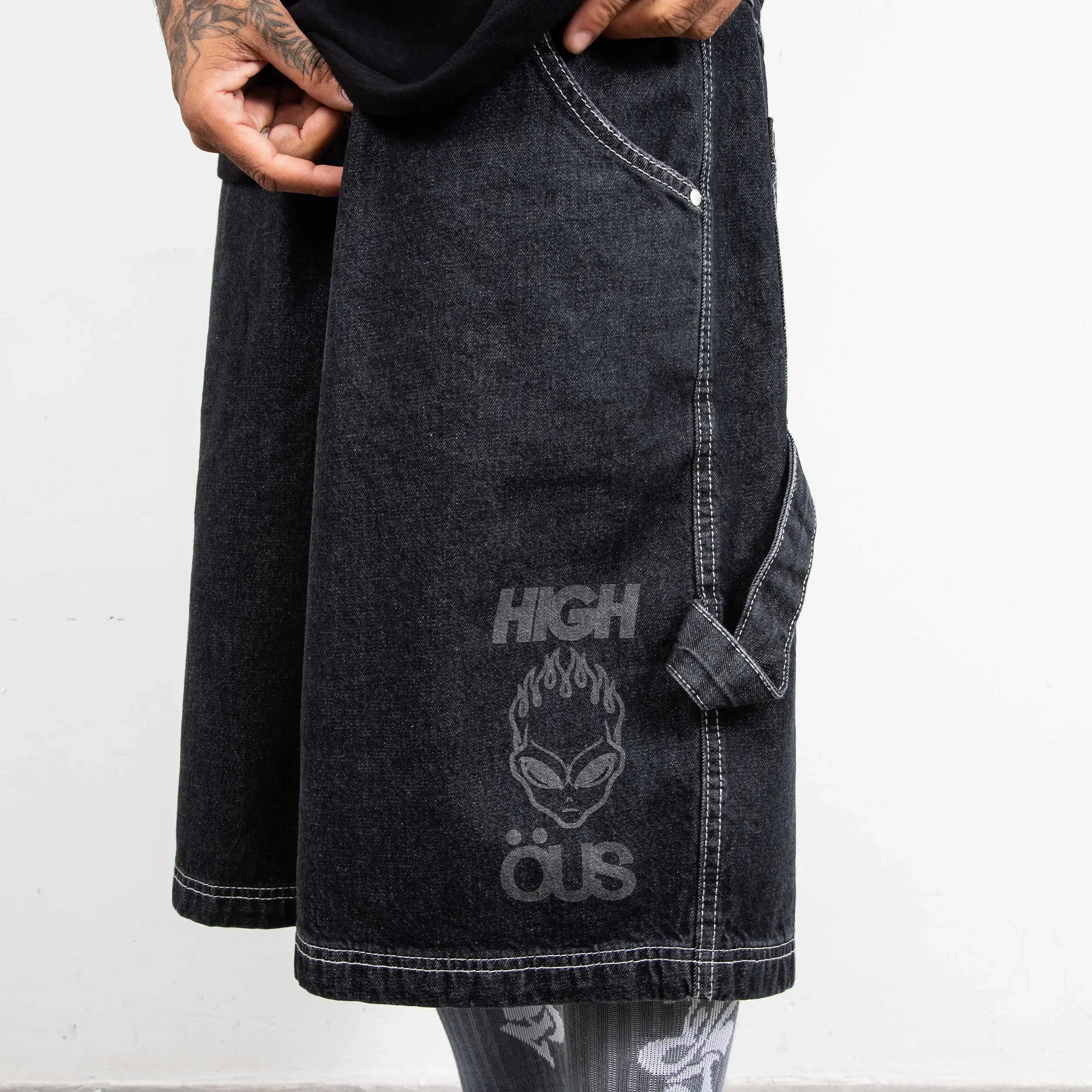 High &amp; ÖUS Black Denin - Four Street