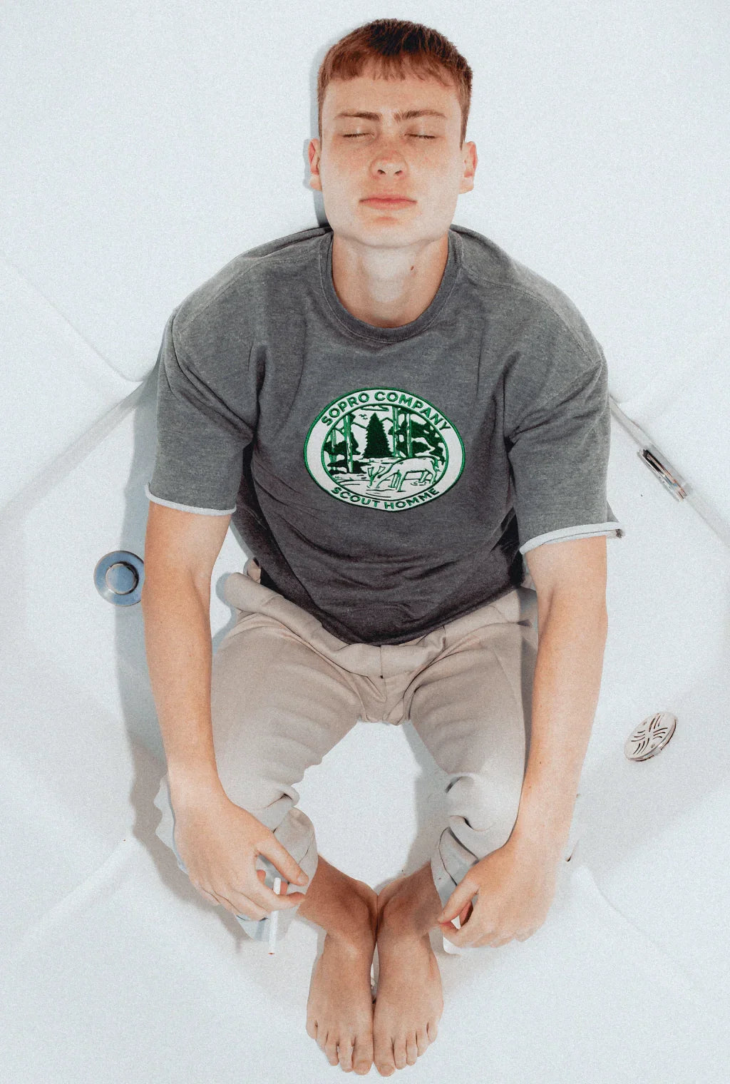 Royal Seal Raw Crew
